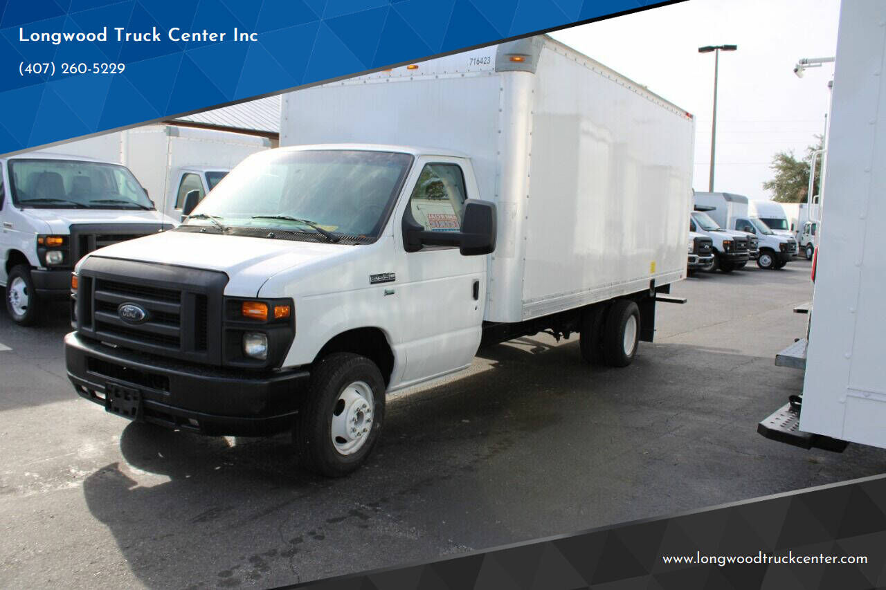2017 FORD E-350