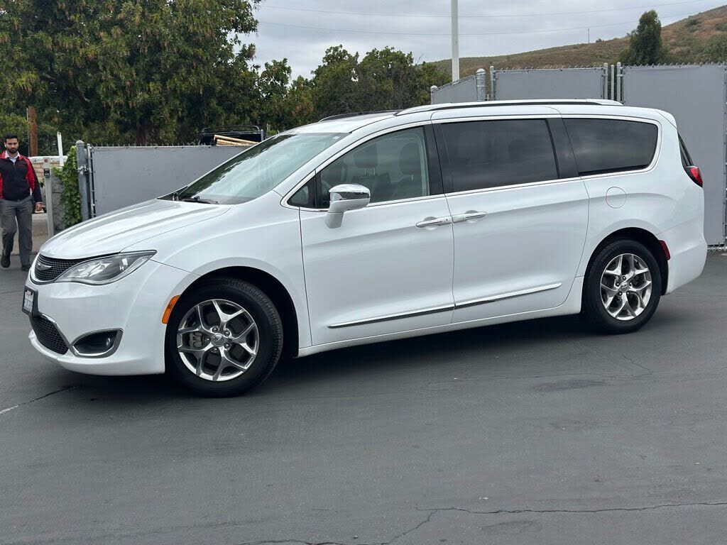 2018 CHRYSLER Pacifica