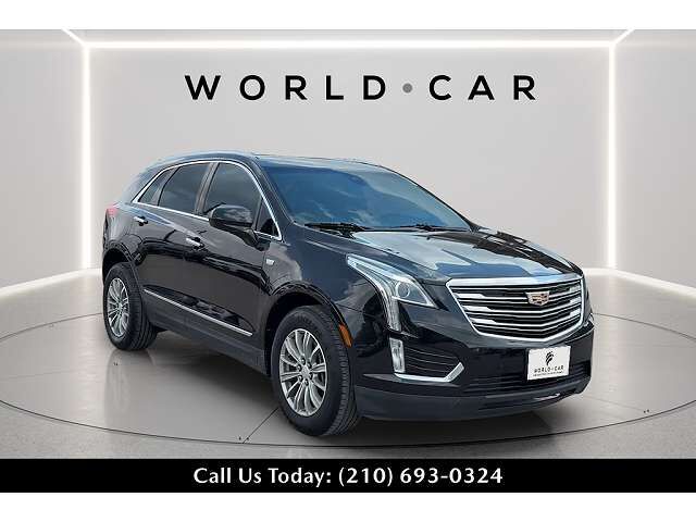 2017 CADILLAC XT5