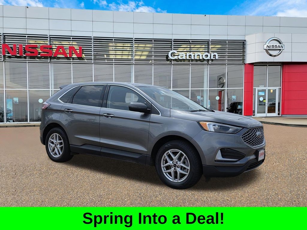 2023 FORD Edge