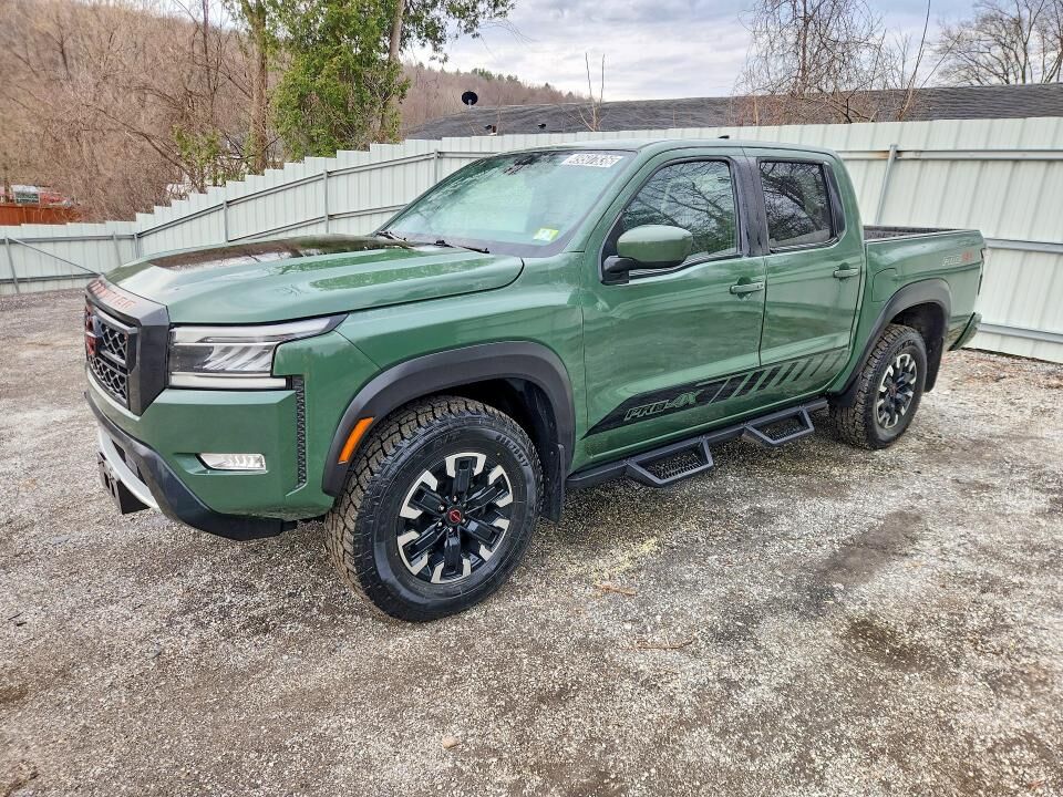 2022 NISSAN Frontier