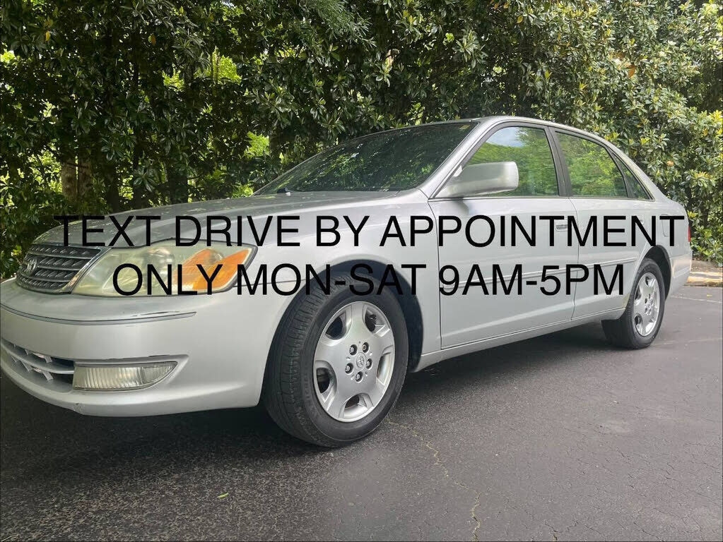 2004 TOYOTA Avalon