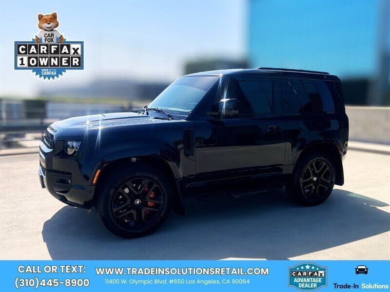 2025 LAND ROVER Defender