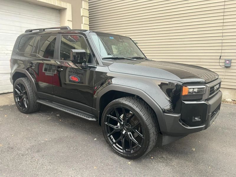 2024 TOYOTA Land Cruiser