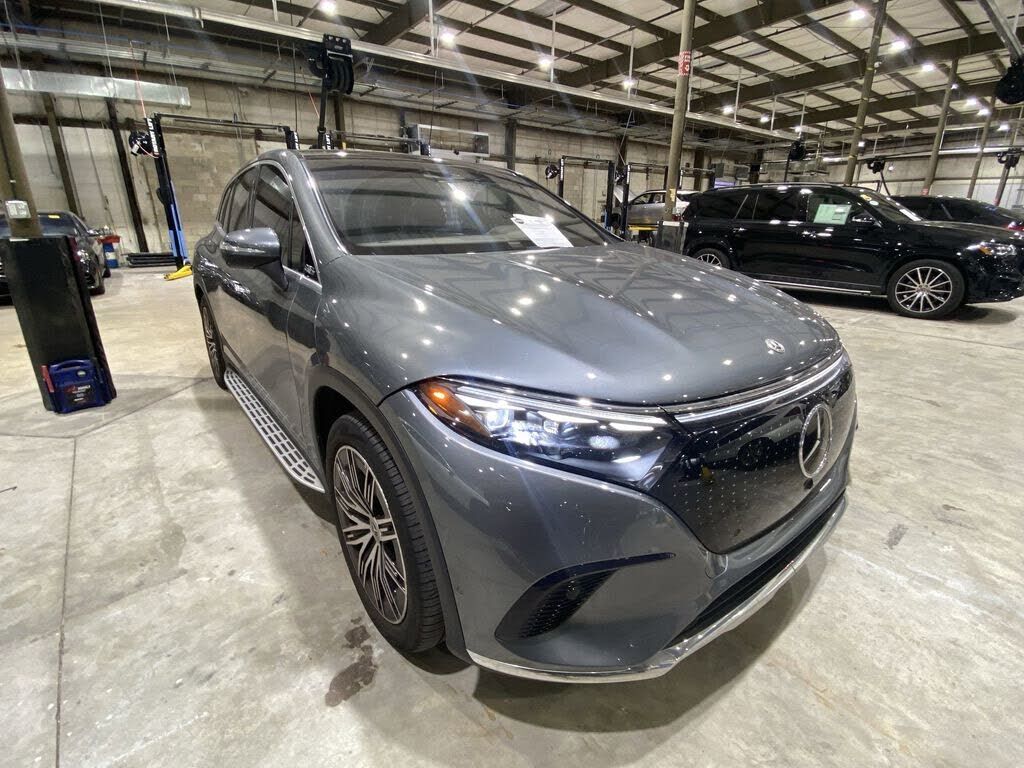 2024 MERCEDES-BENZ EQS-Class SUV