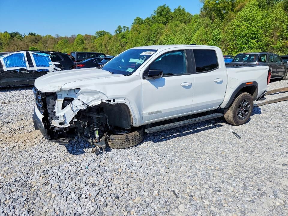2024 GMC Canyon