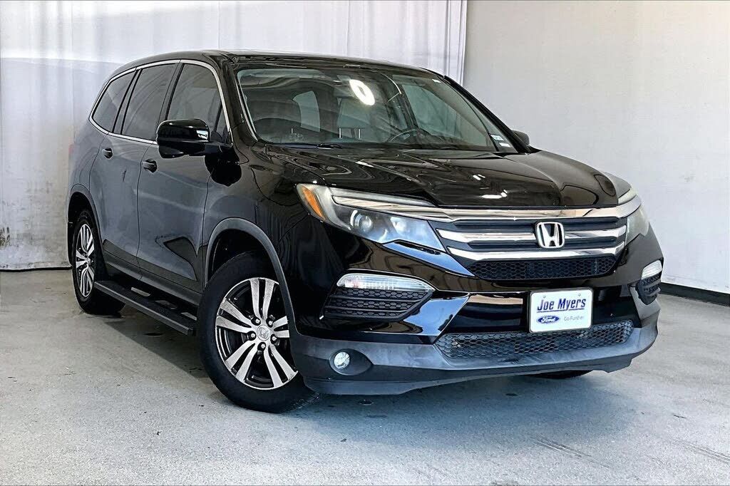 2017 HONDA Pilot