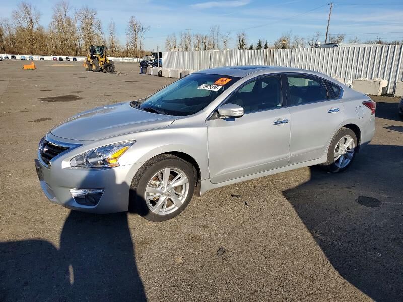 2014 NISSAN Altima