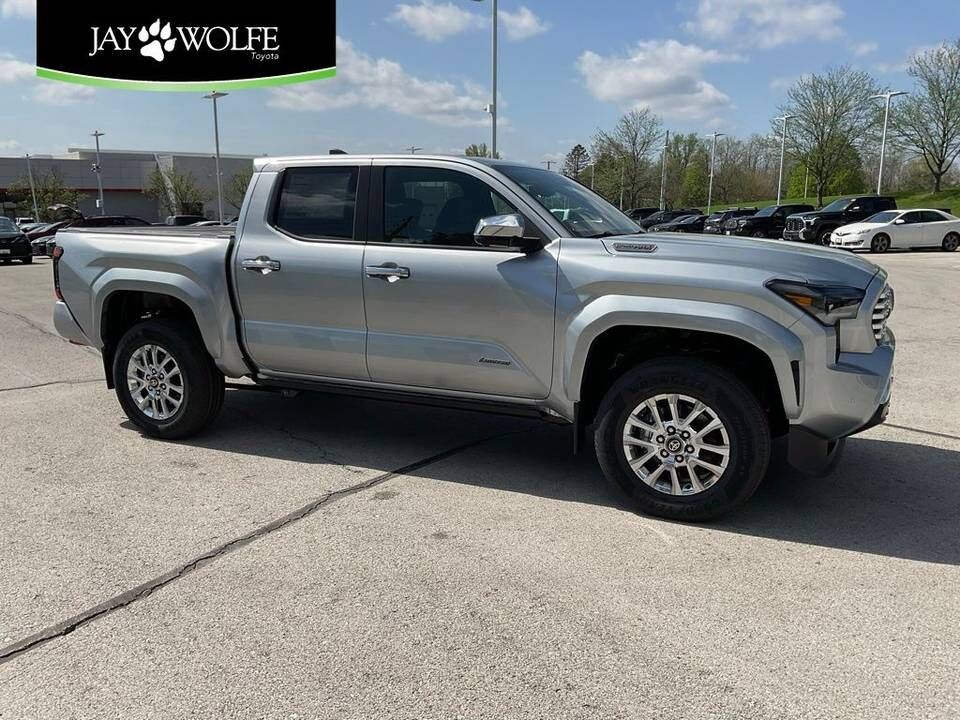 2026 TOYOTA Tacoma