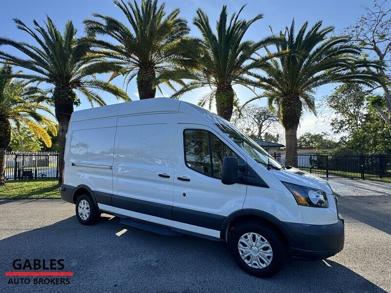 2018 FORD Transit