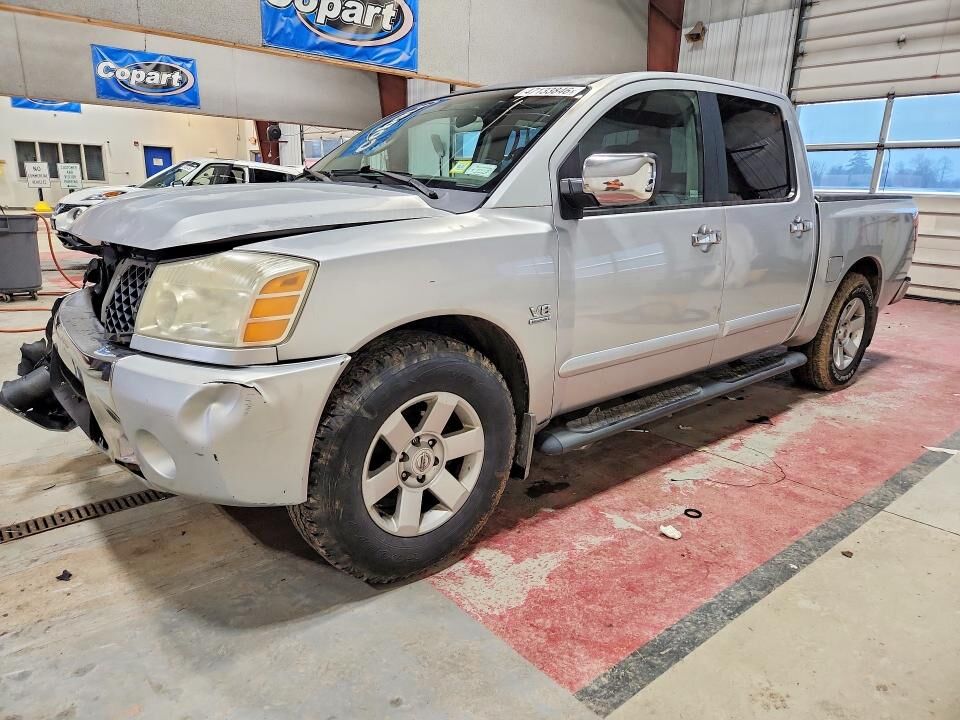 2004 NISSAN Titan