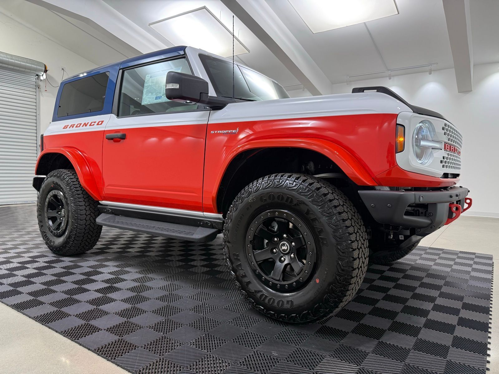 2025 FORD Bronco