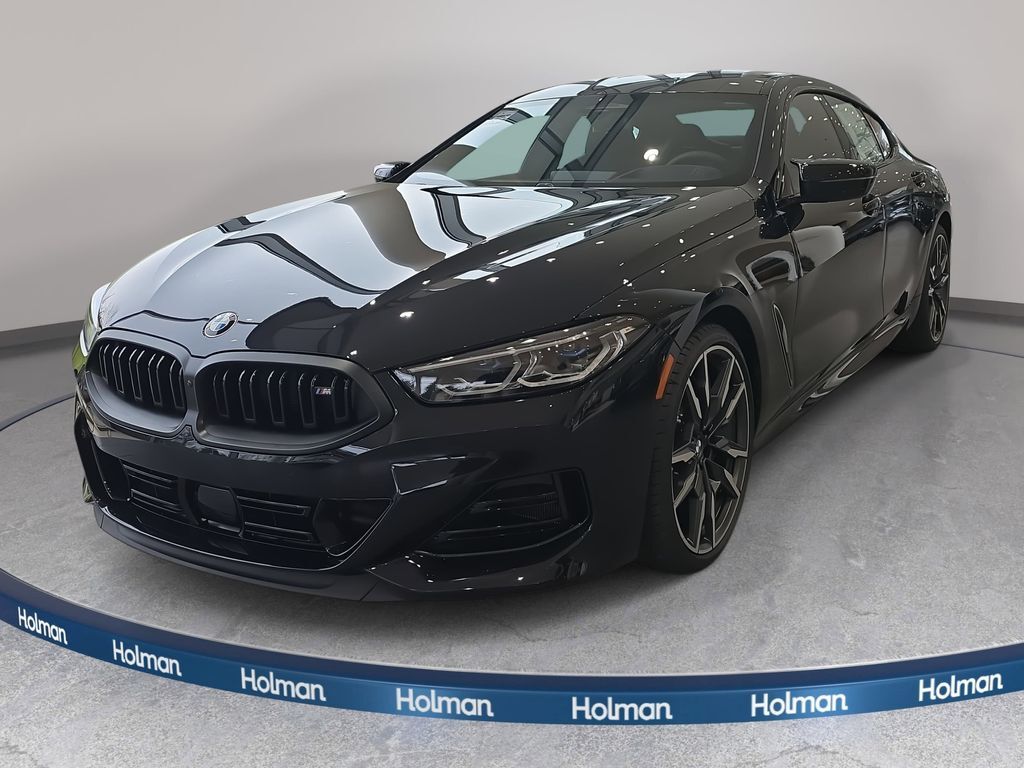 2026 BMW M8