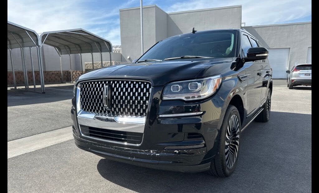 2023 LINCOLN Navigator