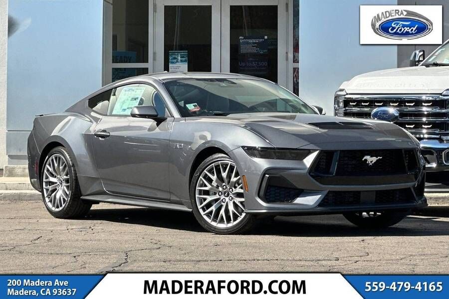 2026 FORD Mustang