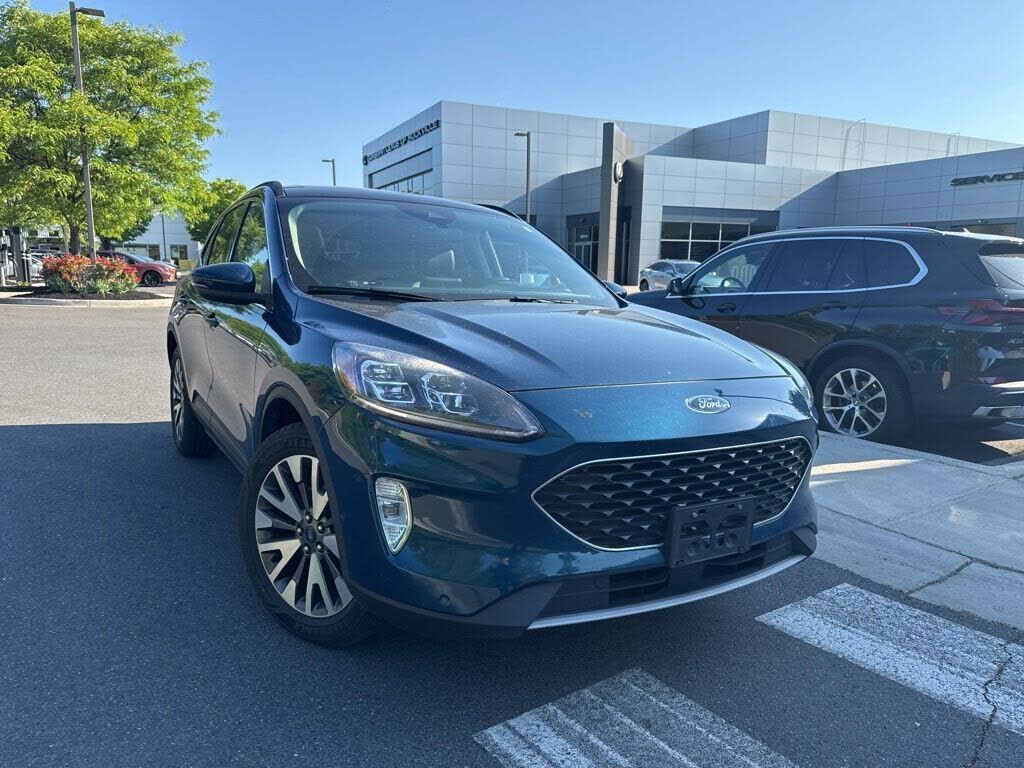 2020 FORD Escape