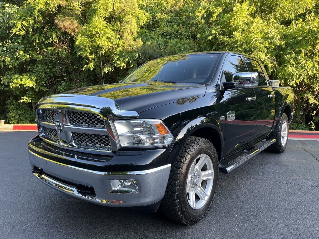 2012 DODGE Ram
