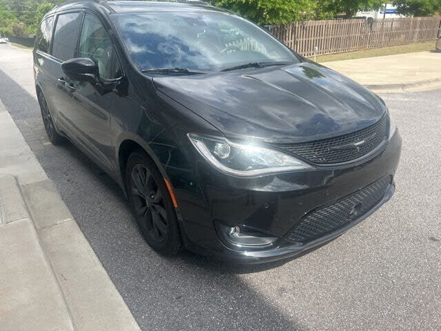 2019 CHRYSLER Pacifica