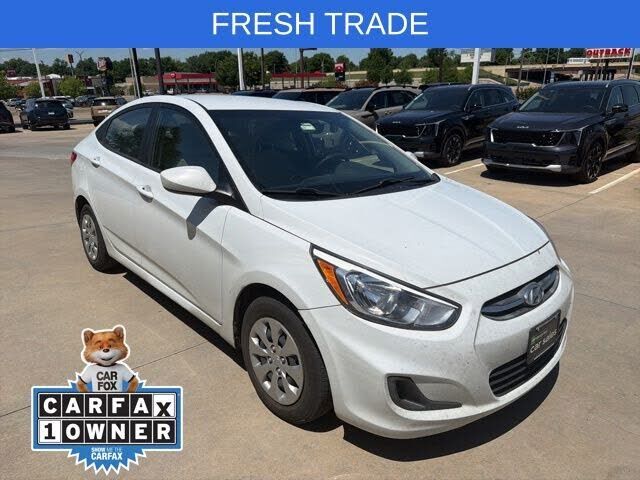 2017 HYUNDAI Accent