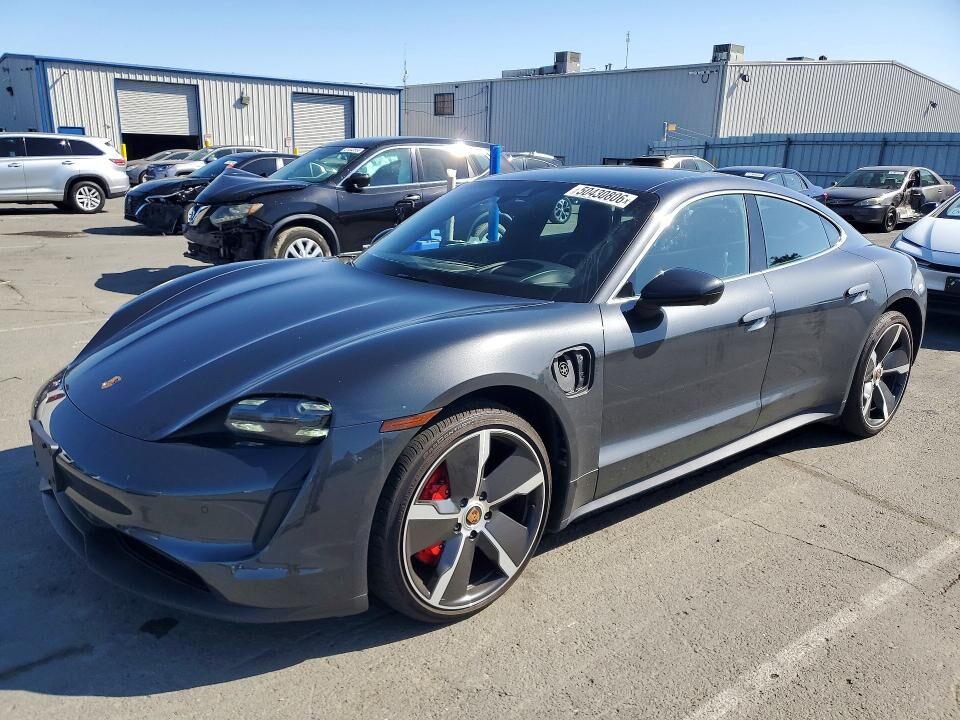 2021 PORSCHE Taycan