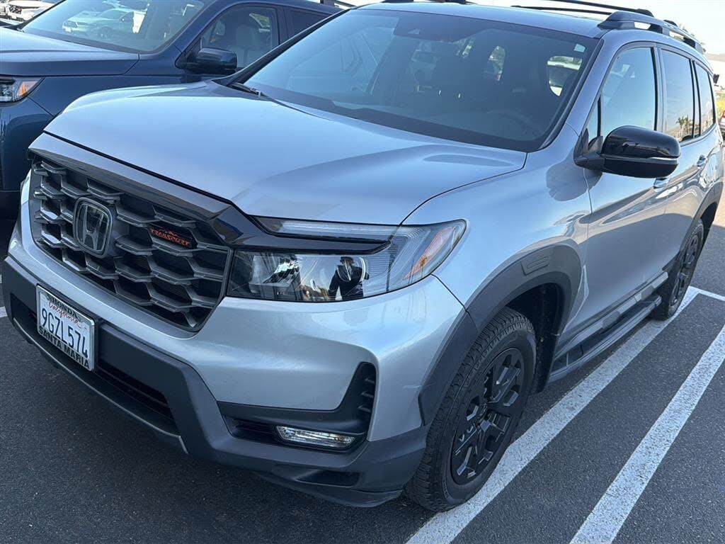 2023 HONDA Passport