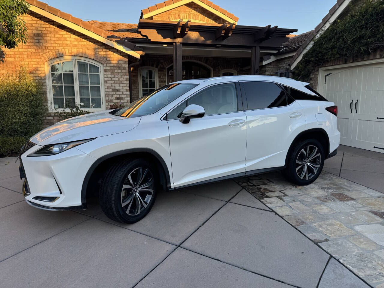 2020 LEXUS RX