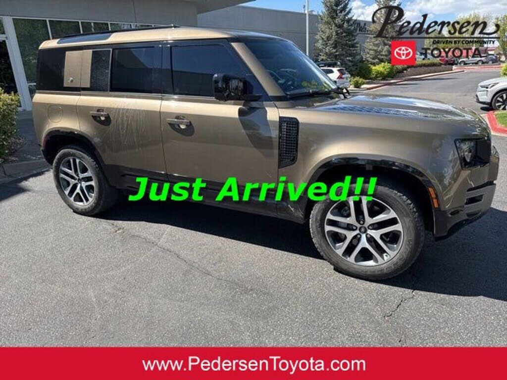 2021 LAND ROVER Defender