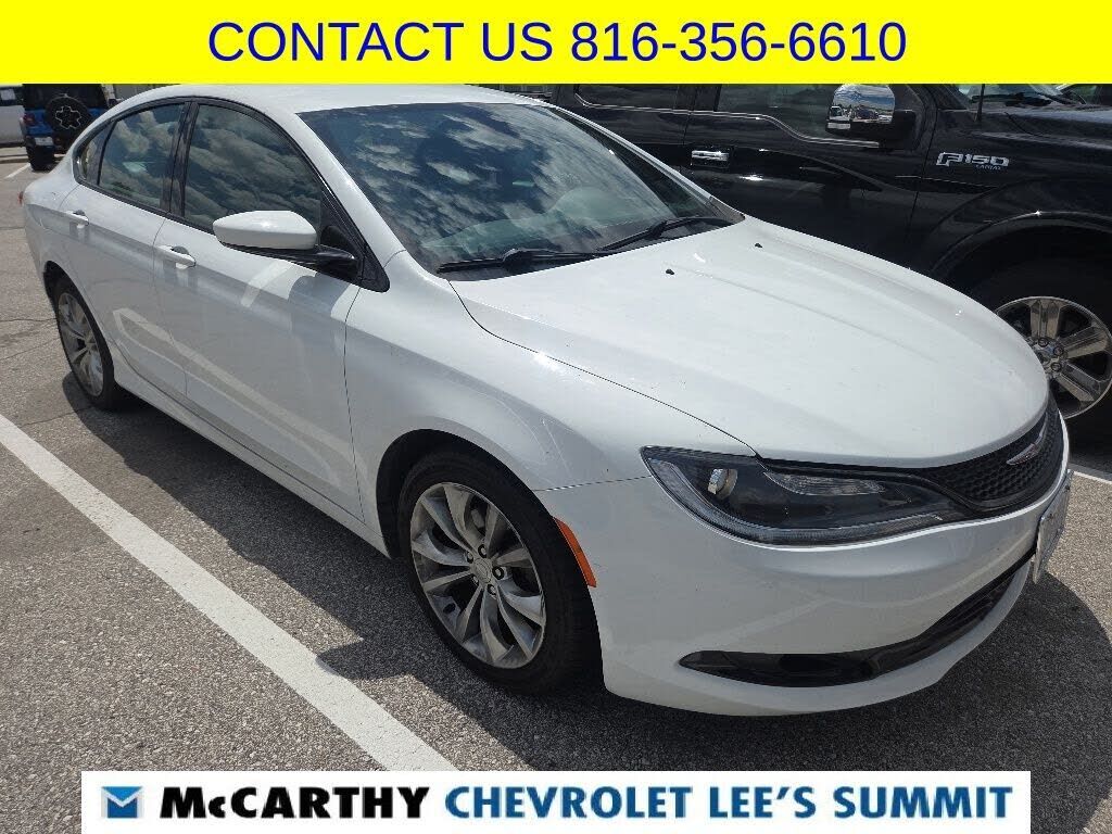 2016 CHRYSLER 200