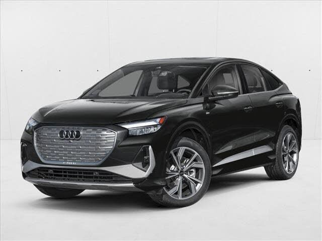 2025 AUDI Q4