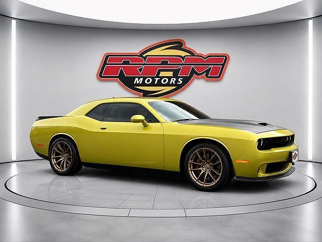 2021 DODGE Challenger