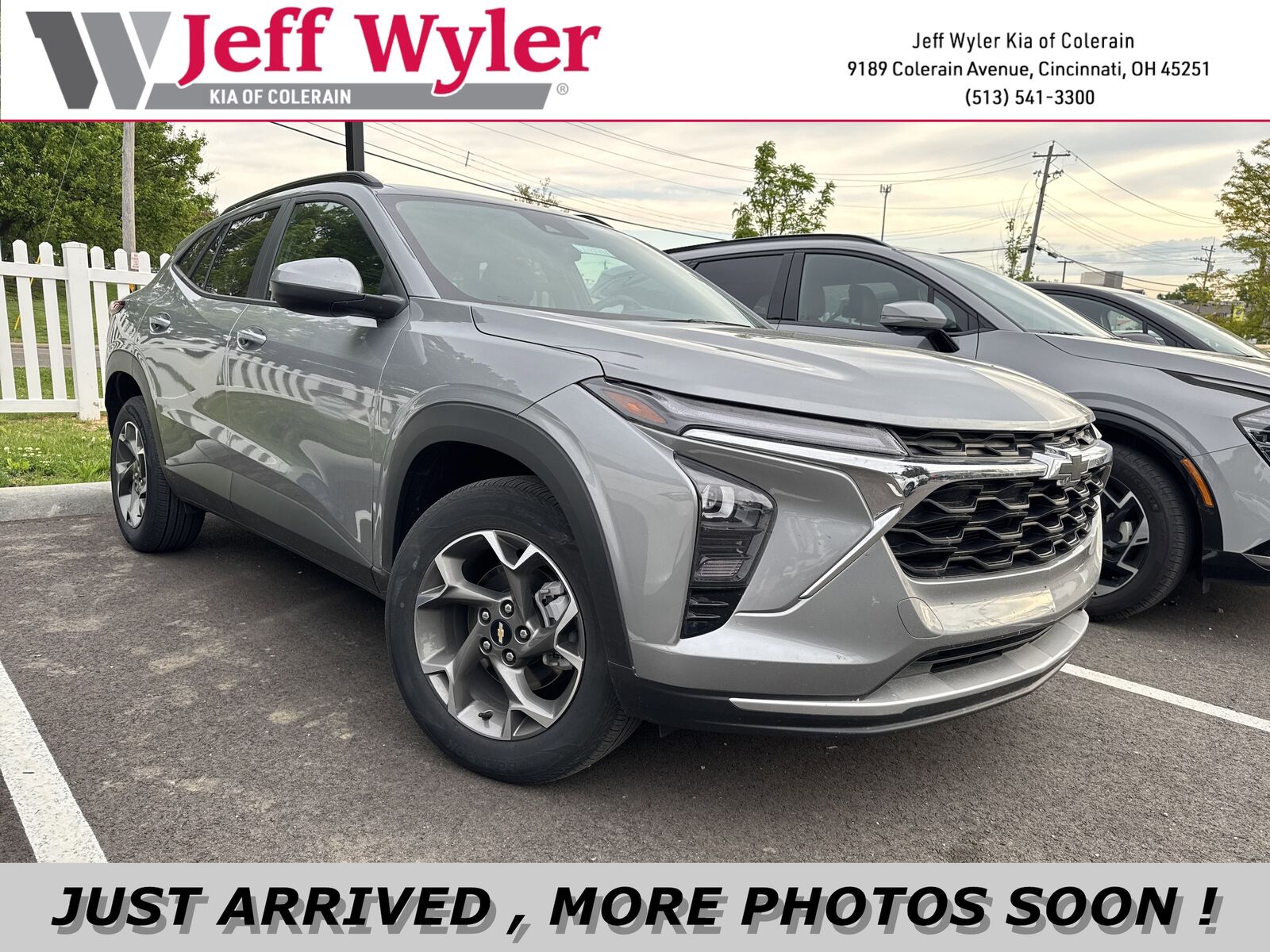 2024 CHEVROLET Trax
