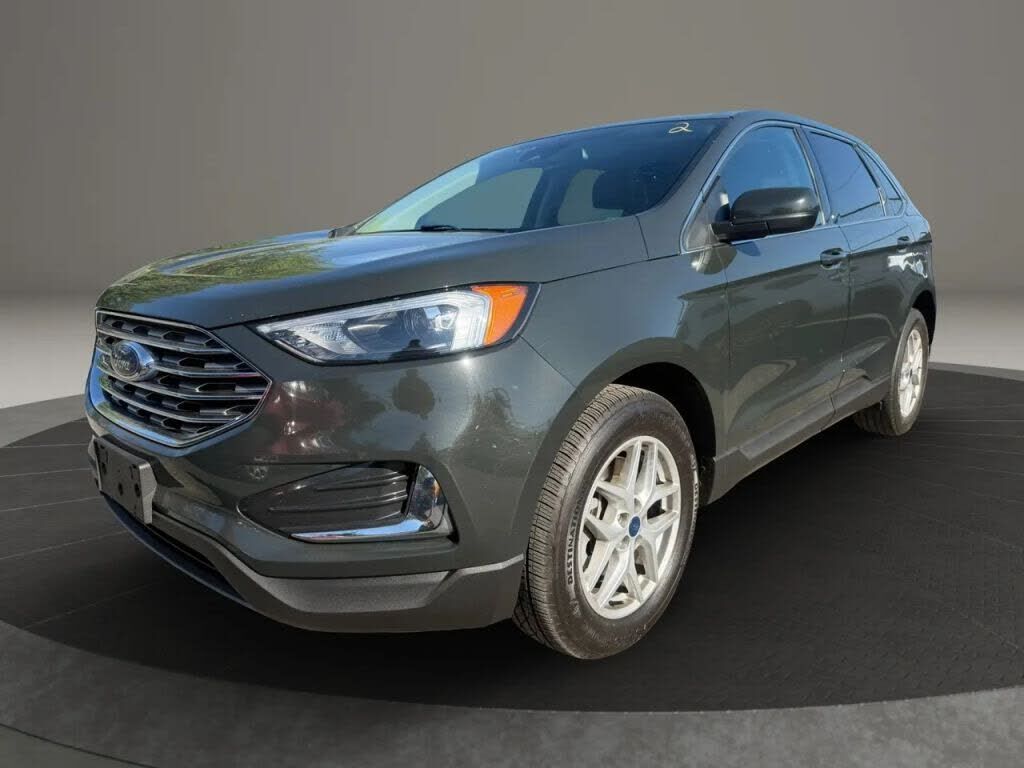 2022 FORD Edge