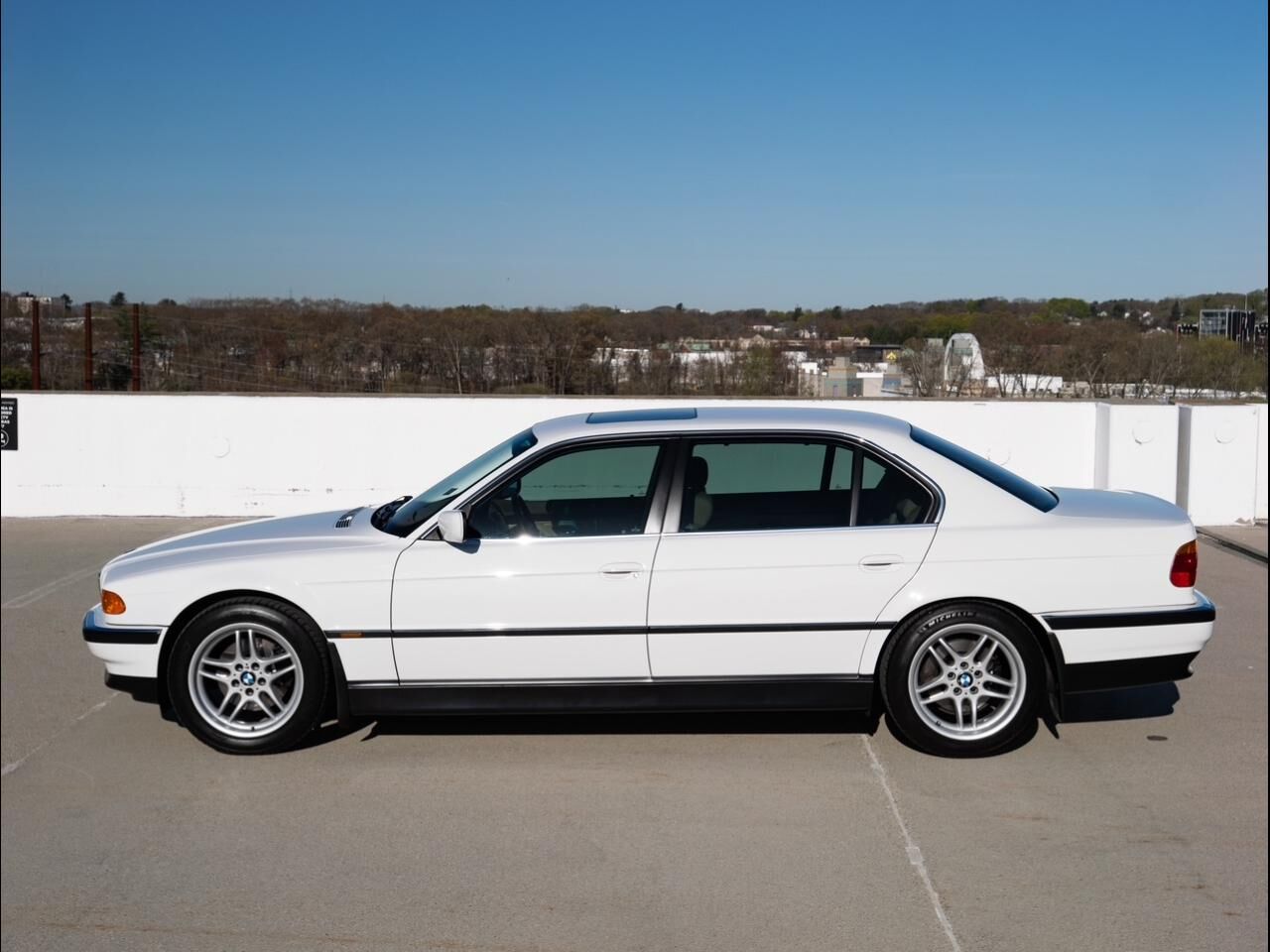 1999 BMW 7 Series