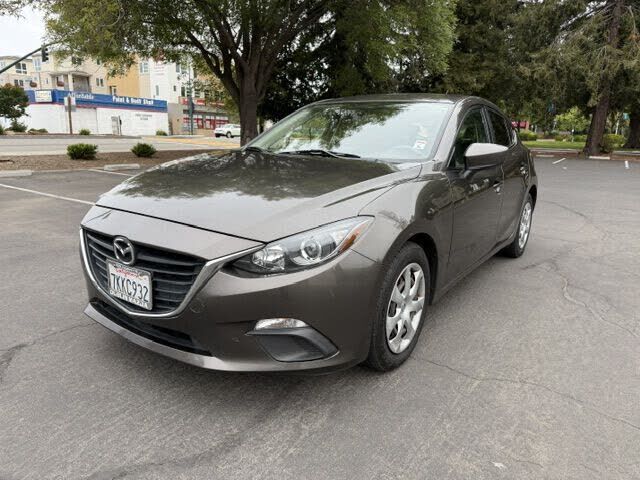 2015 MAZDA Mazda3
