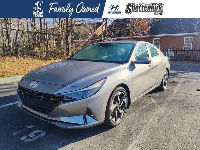 2022 HYUNDAI Elantra