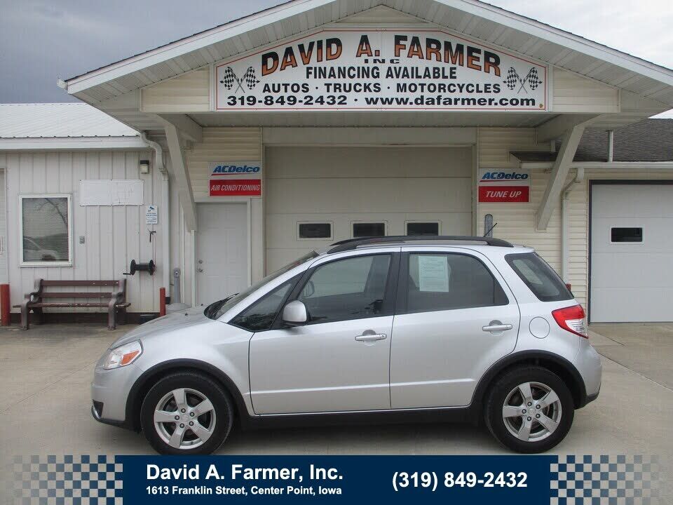 2011 SUZUKI SX4