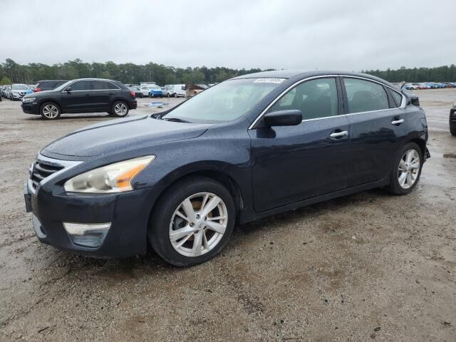 2013 NISSAN Altima