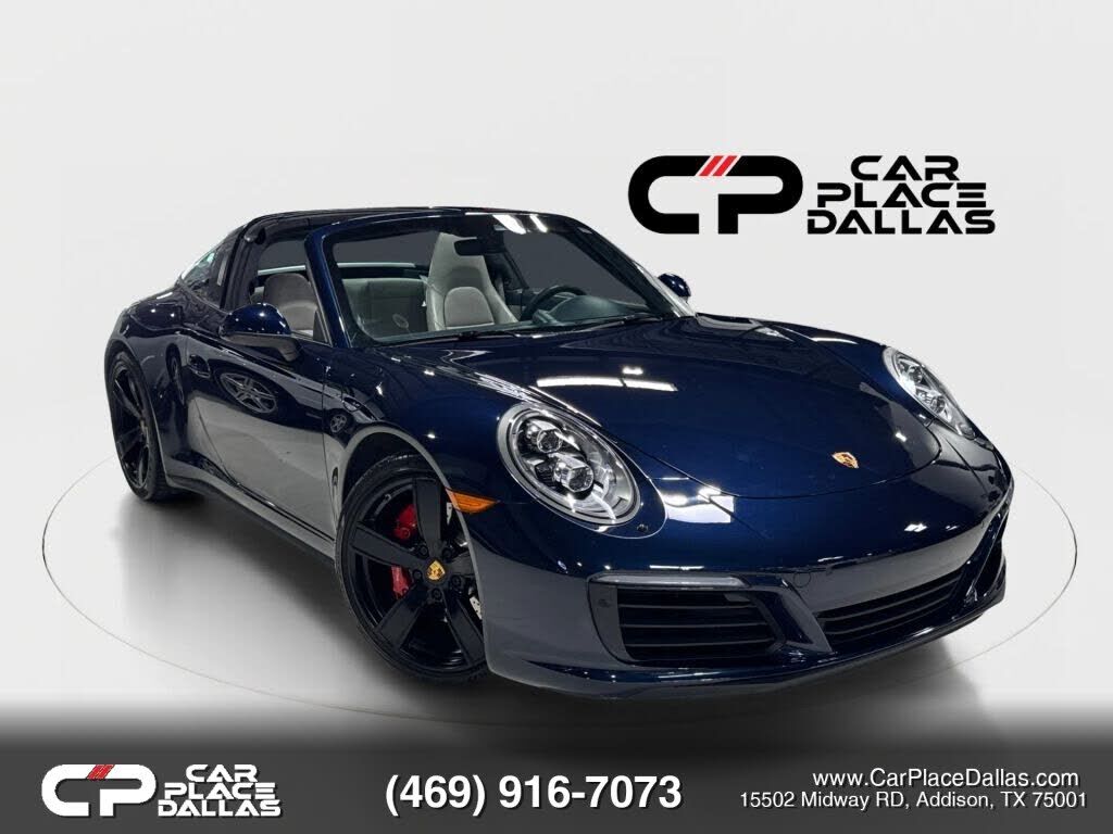 2017 PORSCHE 911