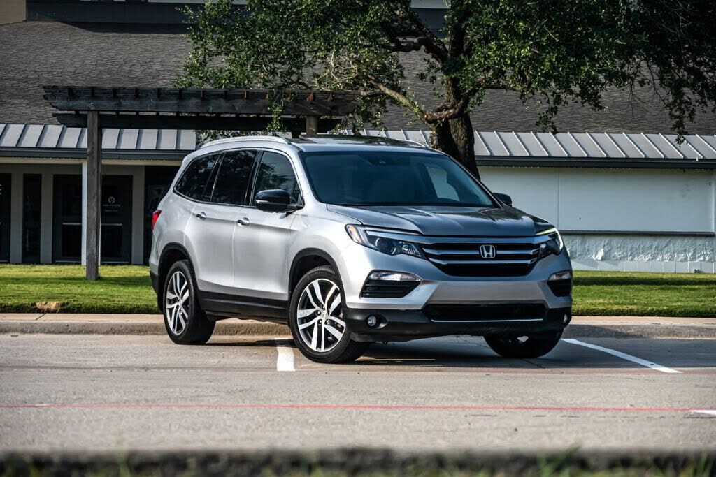 2016 HONDA Pilot