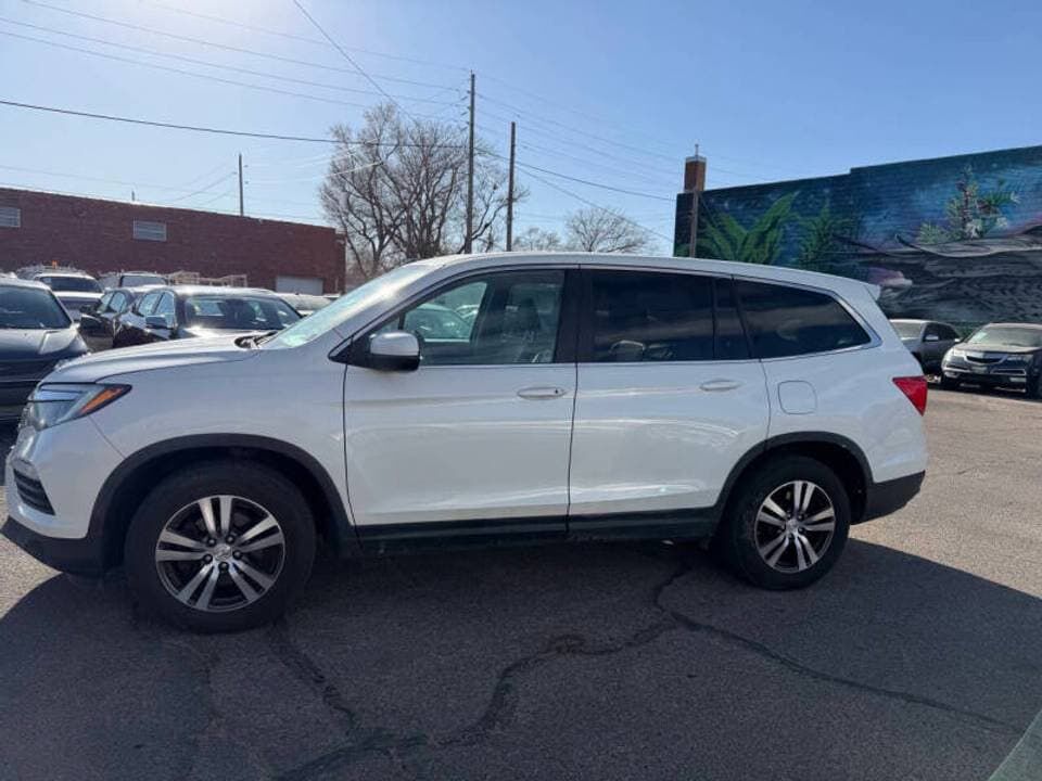 2017 HONDA Pilot