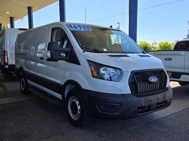 2024 FORD Transit