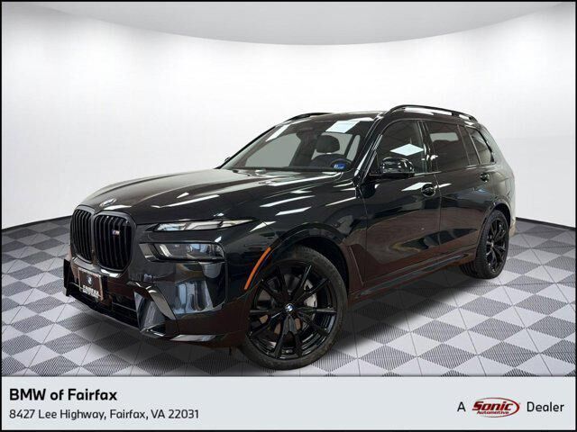 2023 BMW X7