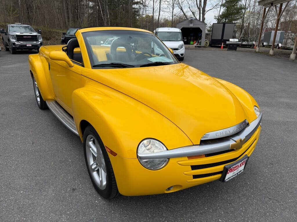 2004 CHEVROLET SSR