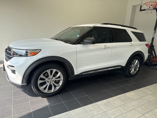 2020 FORD Explorer