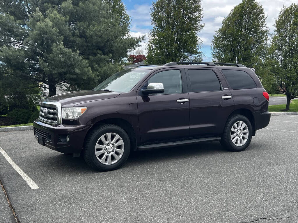 2014 TOYOTA Sequoia