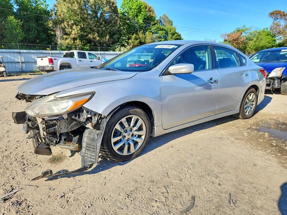 2016 NISSAN Altima
