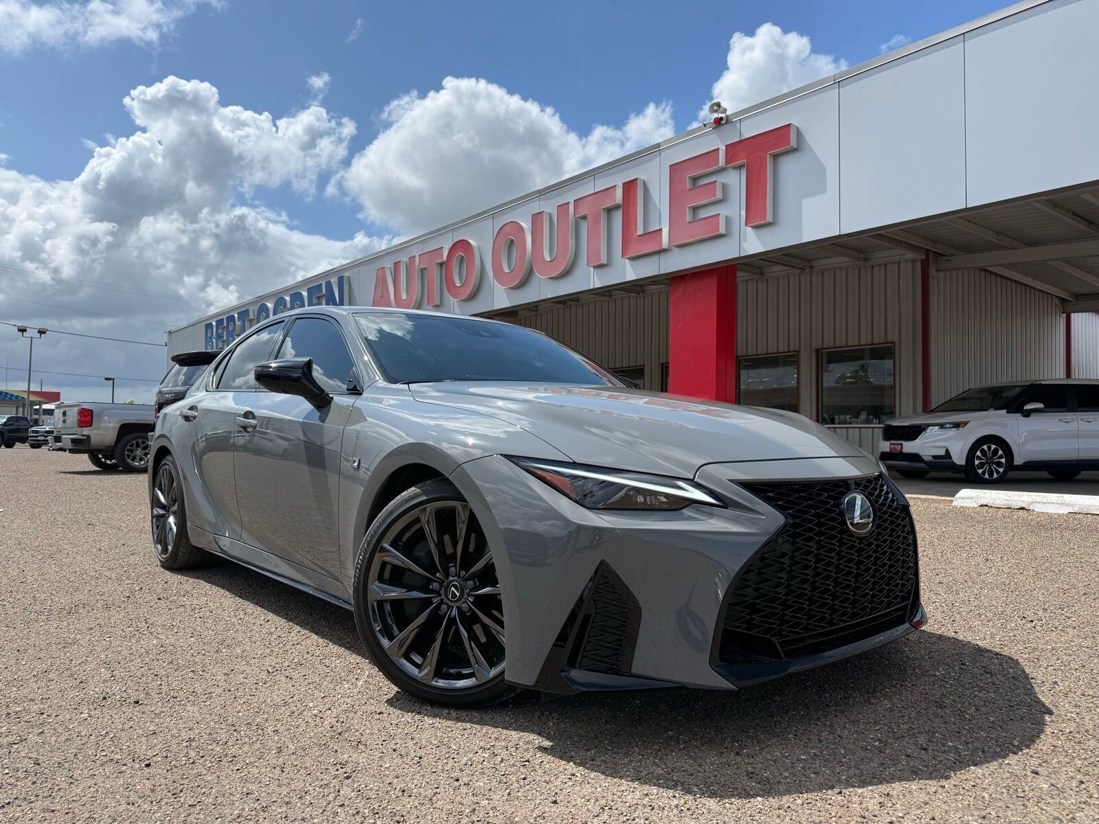 2025 LEXUS IS