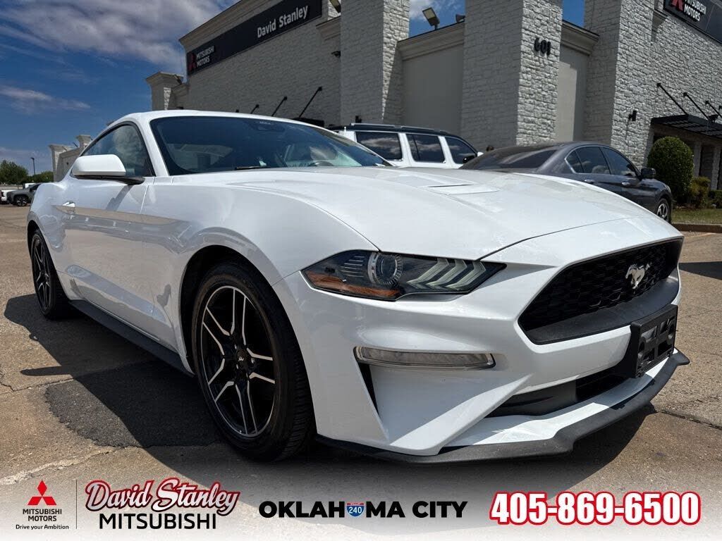 2022 FORD Mustang