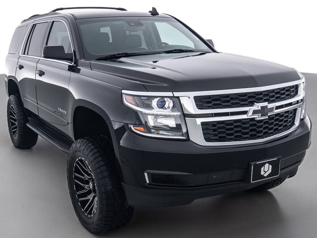 2017 CHEVROLET Tahoe