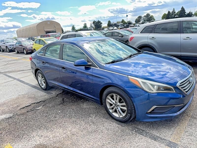2017 HYUNDAI Sonata